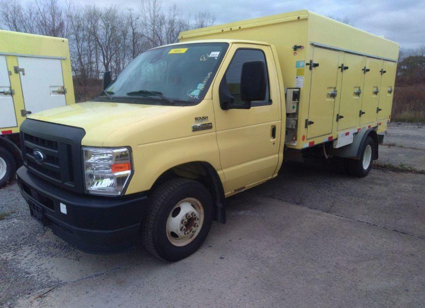 Photo 2 of 2021 Ford E-450 CUTAWAY (VIN 1FDXE4FN6MDC34163)