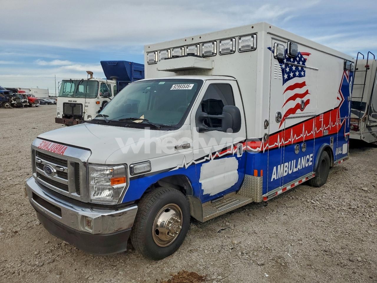 2023 FORD E450 AMBULANCE (VIN 1FDXE4FN6PDD19122) main photo