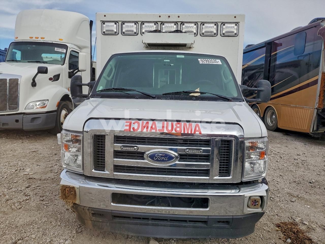 Photo 5 of 2023 FORD E450 AMBULANCE (VIN 1FDXE4FN6PDD19122)