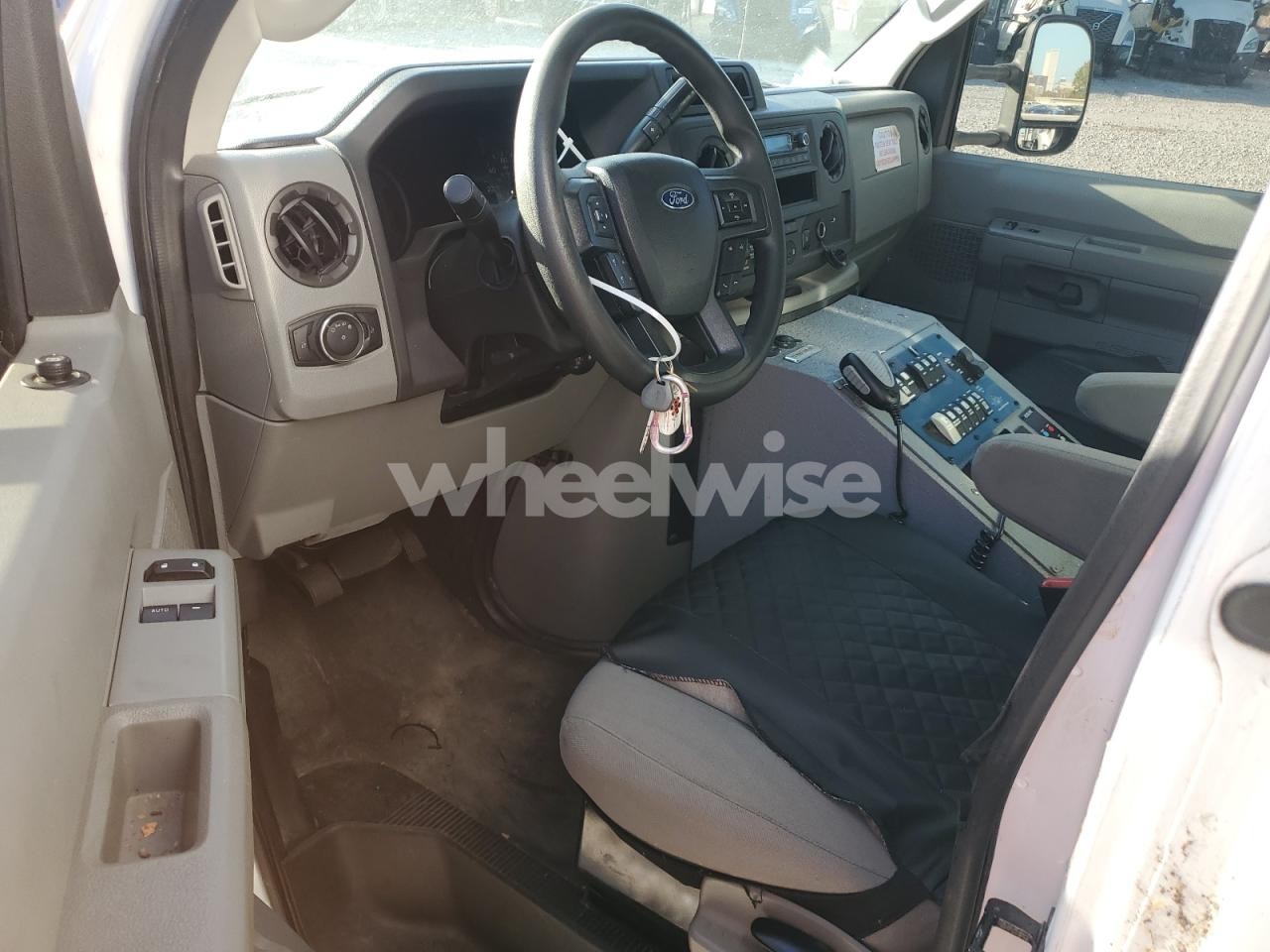 Photo 8 of 2023 FORD E450 AMBULANCE (VIN 1FDXE4FN6PDD19122)