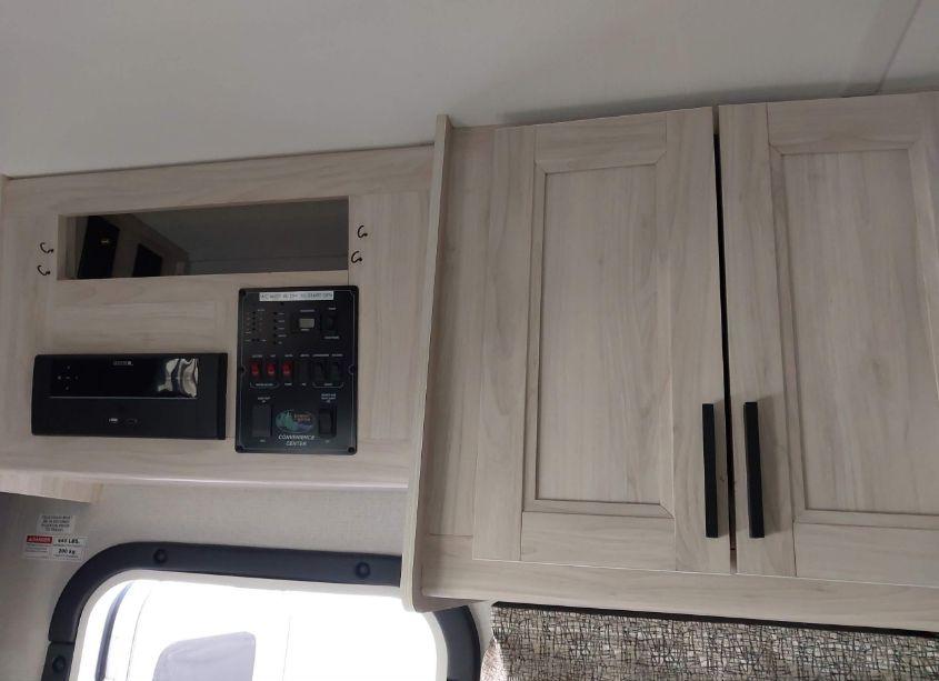 Photo 18 of 2021 Ford E-450 CUTAWAY (VIN 1FDXE4FN8MDC01438)