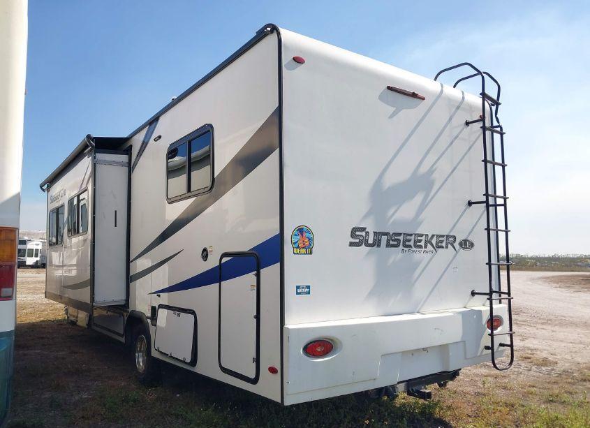 Photo 3 of 2021 Ford E-450 CUTAWAY (VIN 1FDXE4FN8MDC39252)