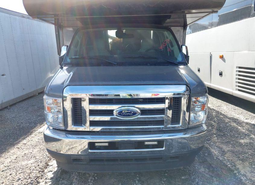 Photo 11 of 2022 Ford E-450 CUTAWAY (VIN 1FDXE4FN9NDC18072)