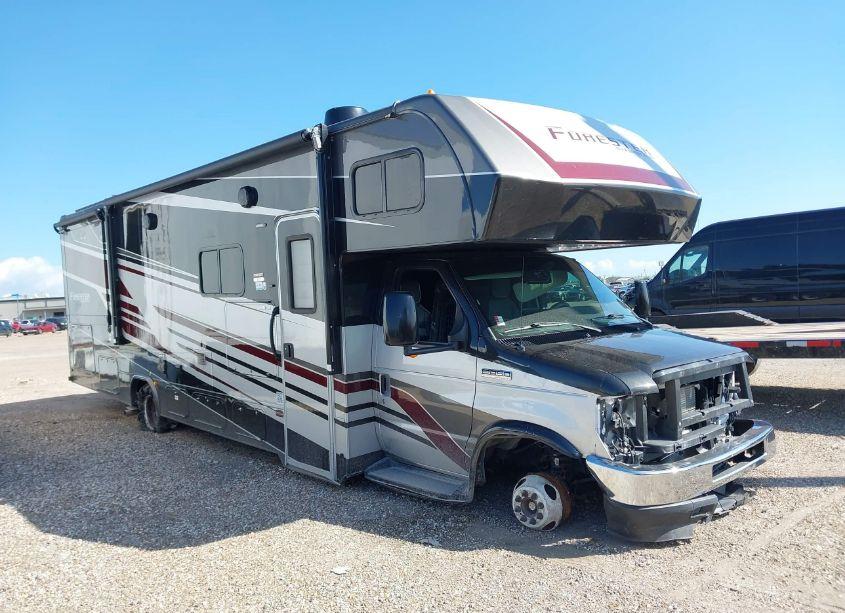 Photo 17 of 2022 Forest River FORESTER (VIN 1FDXE4FN9NDC33591)