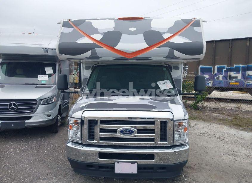Photo 6 of 2024 Ford E-450 CUTAWAY (VIN 1FDXE4FN9RDD01331)