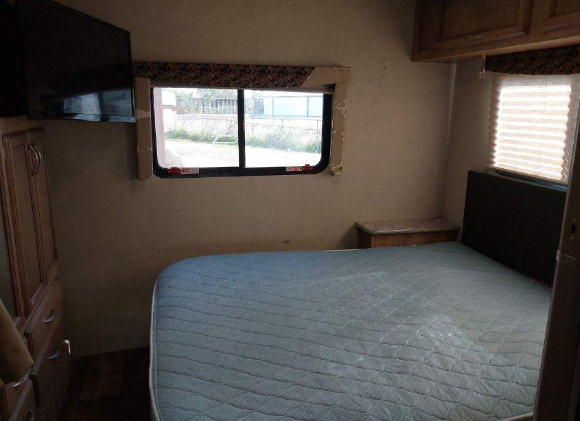 Photo 17 of 2016 Ford E-450 CUTAWAY (VIN 1FDXE4FS0GDC21547)