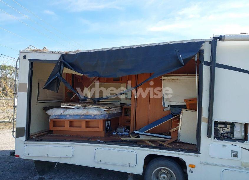 Photo 6 of 2012 Ford E-450 CUTAWAY (VIN 1FDXE4FS3CDA47869)