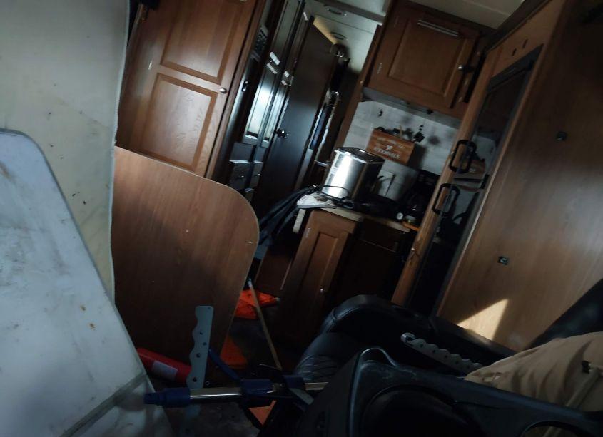 Photo 5 of 2015 Ford E-450 CUTAWAY (VIN 1FDXE4FS3FDA33765)