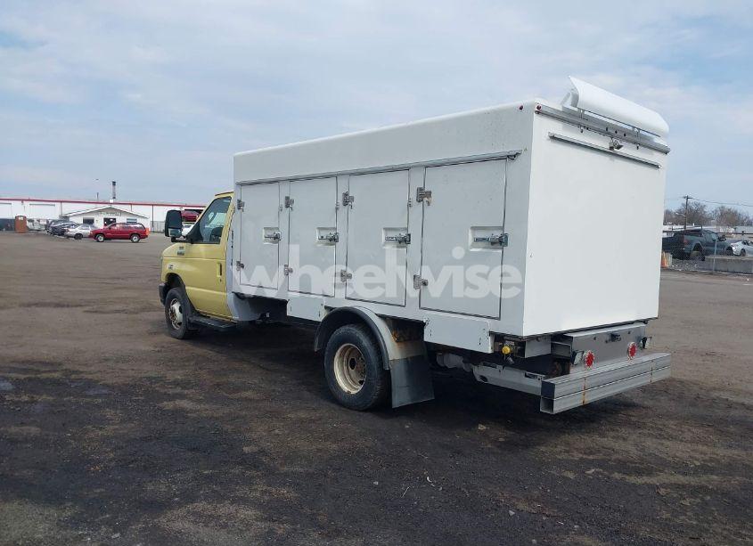 Photo 3 of 2019 Ford E-450 CUTAWAY (VIN 1FDXE4FS4KDC52244)