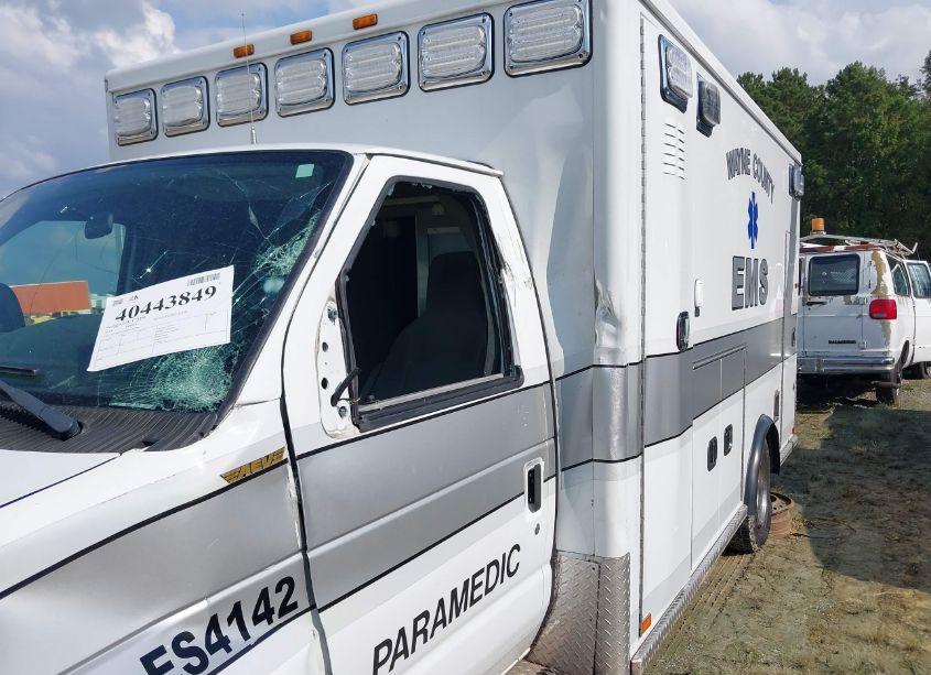 Photo 20 of 2014 Ford E-450 CUTAWAY (VIN 1FDXE4FS5EDA87096)