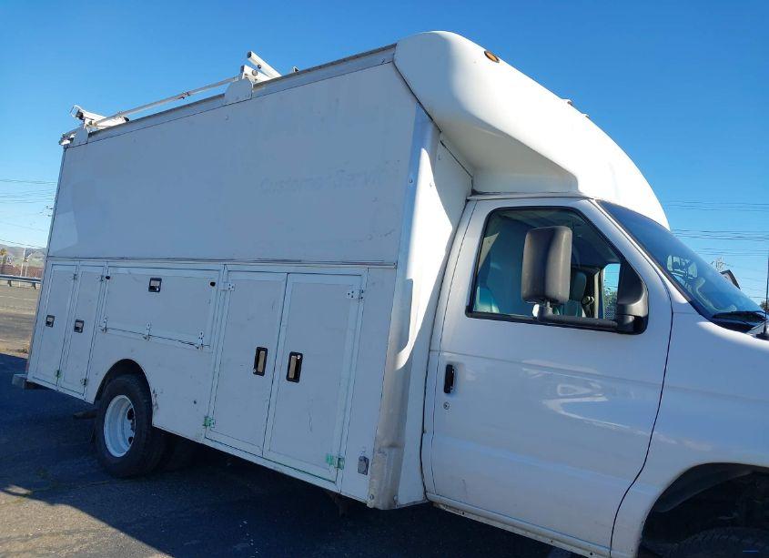 Photo 20 of 2015 Ford E-450 CUTAWAY (VIN 1FDXE4FS5FDA20113)