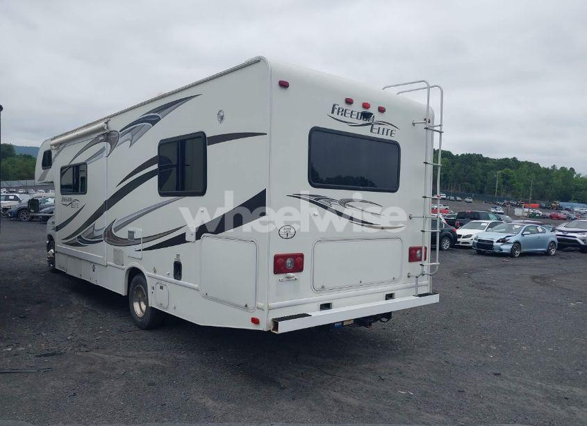 Photo 3 of 2011 Ford E-450 CUTAWAY (VIN 1FDXE4FS7BDA46075)