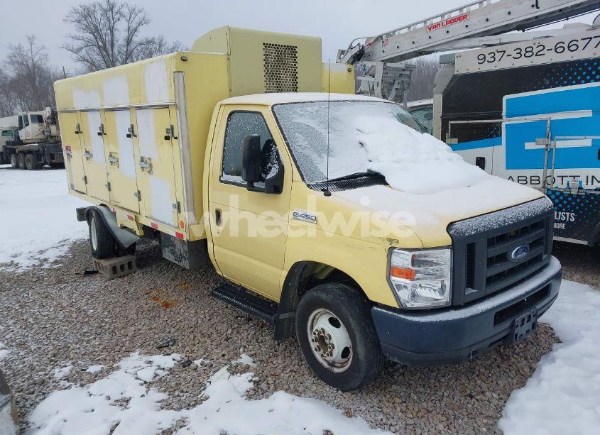 2019 Ford E-450 CUTAWAY (VIN 1FDXE4FS7KDC57759) main photo