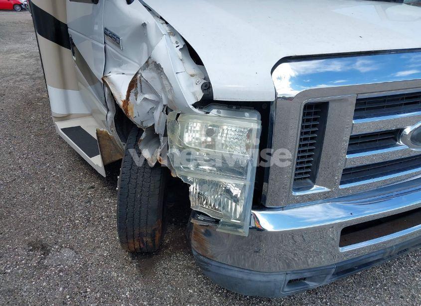 Photo 6 of 2015 Ford E-450 CUTAWAY MOTOR HOME (VIN 1FDXE4FS8FDA02124)