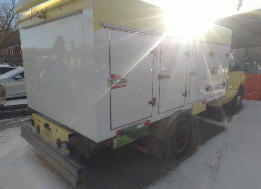 Photo 4 of 2019 Ford E-450 CUTAWAY (VIN 1FDXE4FS9KDC53549)