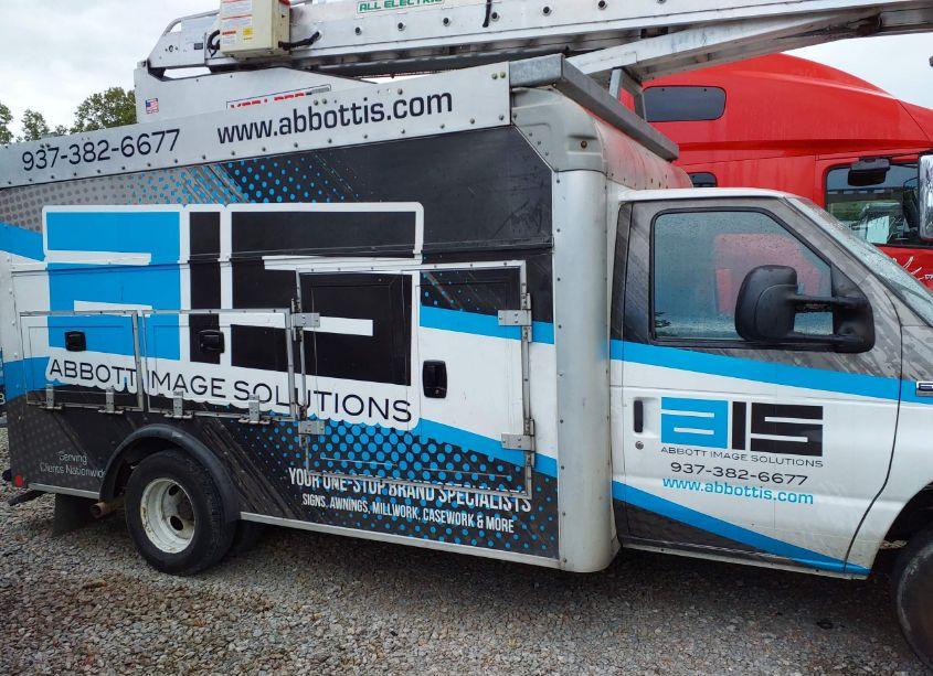 Photo 13 of 2019 Ford E-450 CUTAWAY (VIN 1FDXE4FSXKDC31964)