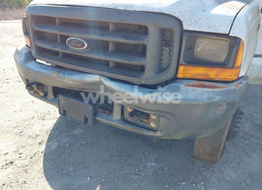 Photo 11 of 2000 Ford F-450 LARIAT/XL/XLT (VIN 1FDXF46F5YEB55136)