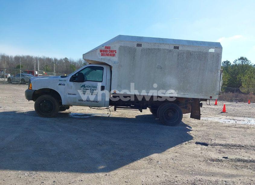 Photo 17 of 2000 Ford F-450 LARIAT/XL/XLT (VIN 1FDXF46F5YEB55136)