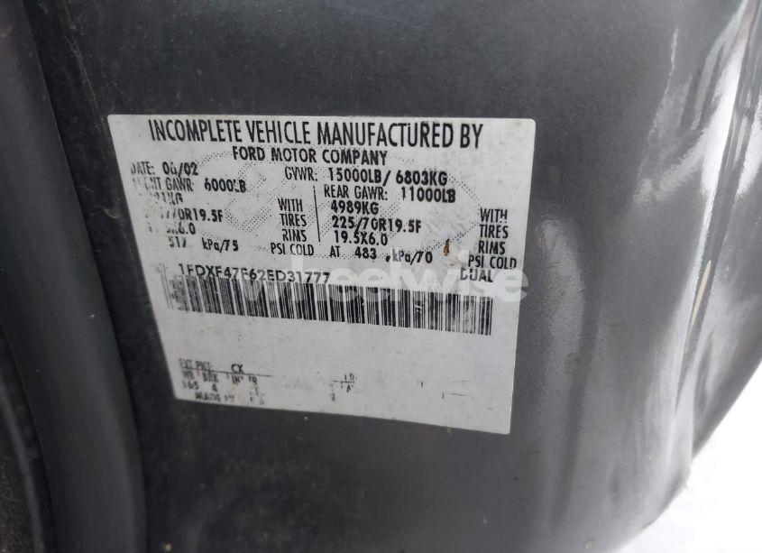 Photo 8 of 2002 Ford F-450 XL/XLT (VIN 1FDXF47F62ED31777)