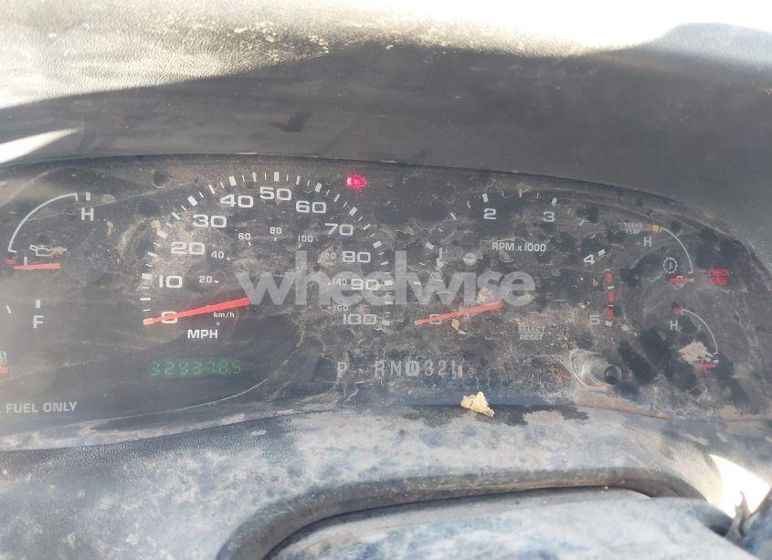 Photo 7 of 2003 Ford F-450 LARIAT/XL/XLT (VIN 1FDXW47P13EC14201)