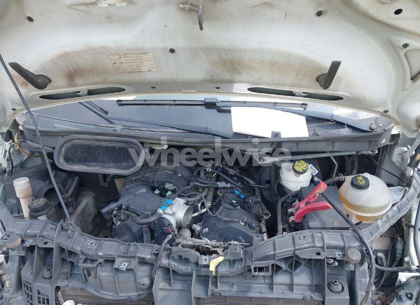 Photo 10 of 2018 Ford Transit-250 (VIN 1FDYR2CM1JKA14316)