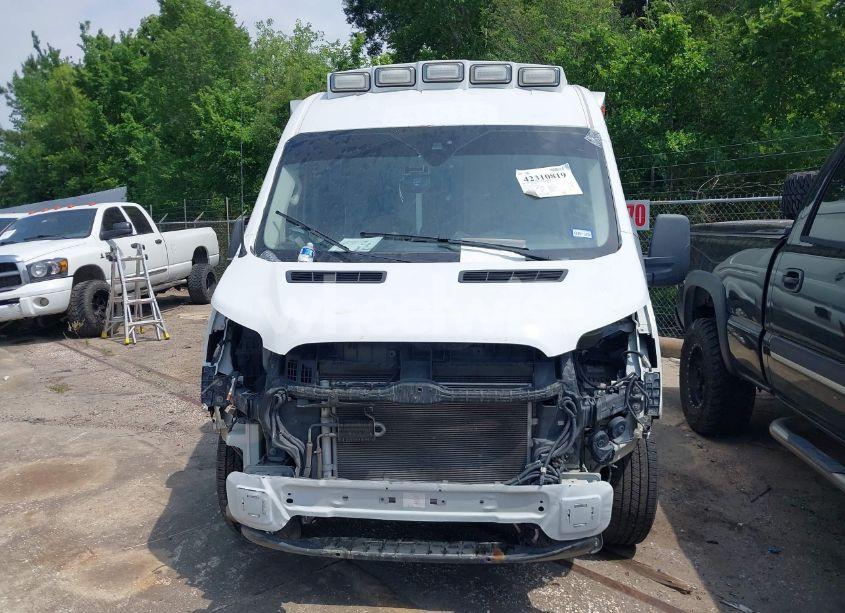 Photo 13 of 2018 Ford Transit-250 (VIN 1FDYR2CM1JKA14316)