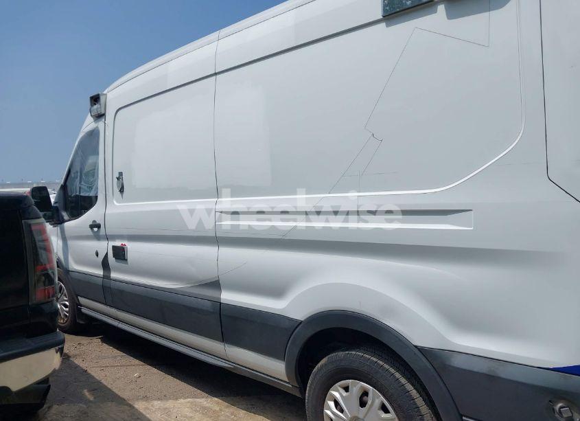 Photo 15 of 2018 Ford Transit-250 (VIN 1FDYR2CM1JKA14316)