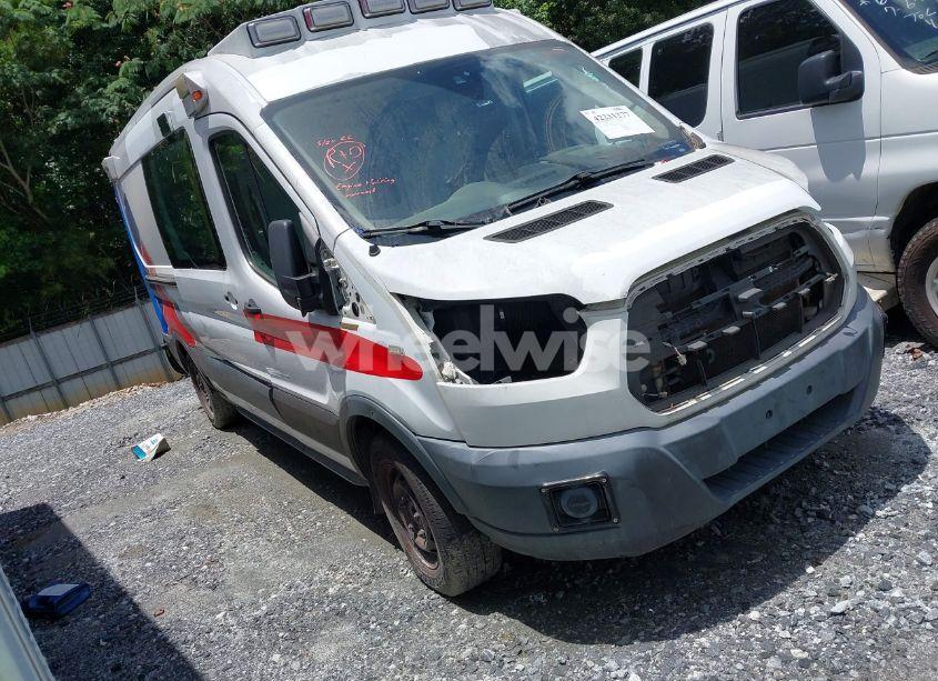 2018 Ford Transit-250 (VIN 1FDYR2CM5JKA14321) main photo