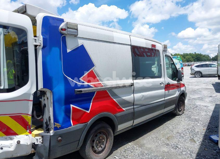 Photo 13 of 2018 Ford Transit-250 (VIN 1FDYR2CM5JKA14321)