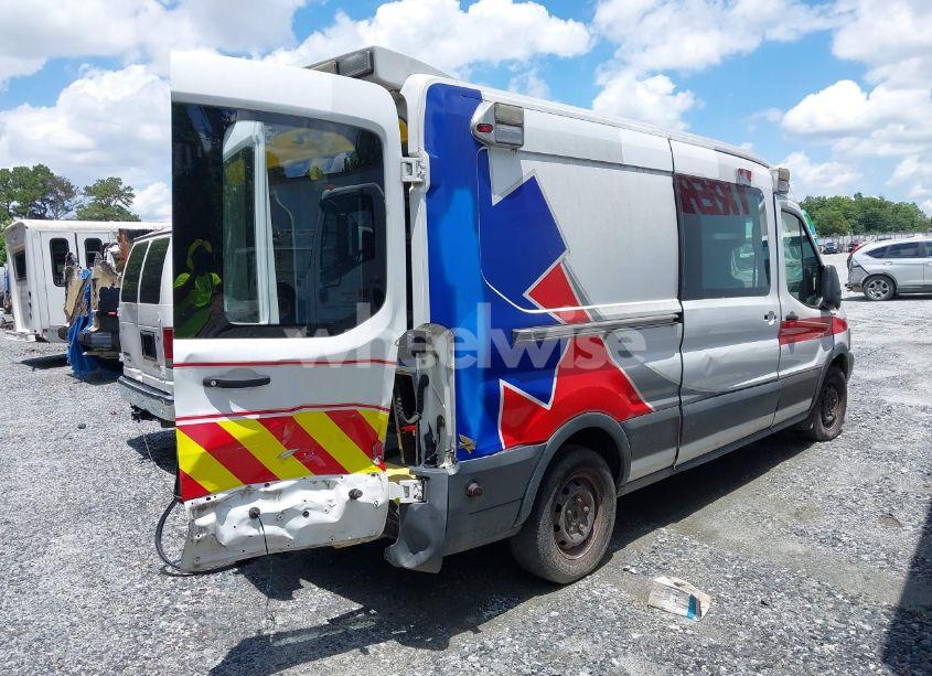 Photo 4 of 2018 Ford Transit-250 (VIN 1FDYR2CM5JKA14321)