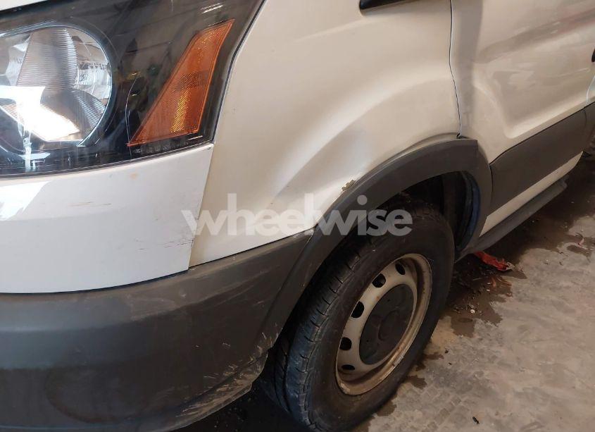 Photo 6 of 2018 Ford Transit-250 CAB (VIN 1FDYR5ZM1JKA92703)