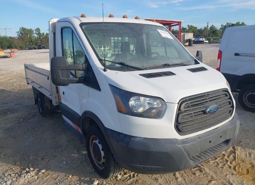 2018 Ford Transit-250 CAB (VIN 1FDYR5ZM2JKA73741) main photo