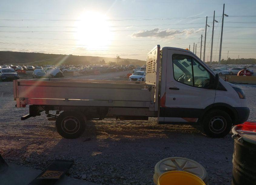 Photo 13 of 2018 Ford Transit-250 CAB (VIN 1FDYR5ZM2JKA73741)