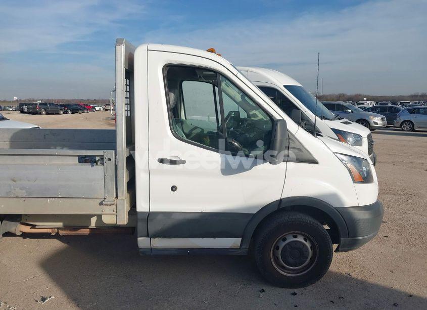 Photo 13 of 2018 Ford Transit-250 CAB (VIN 1FDYR5ZM2JKA80608)