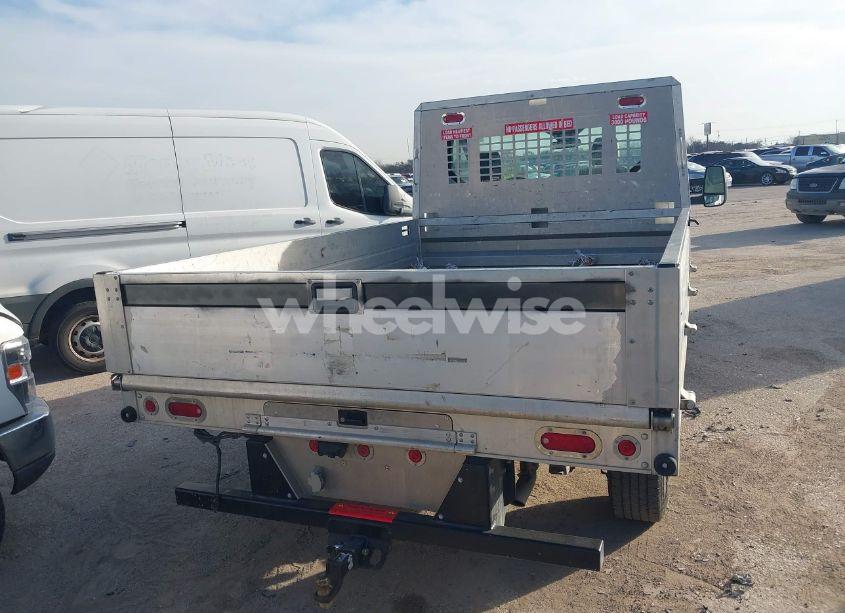 Photo 16 of 2018 Ford Transit-250 CAB (VIN 1FDYR5ZM2JKA80608)