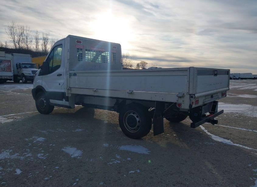 Photo 3 of 2018 Ford Transit-250 CAB (VIN 1FDYR5ZM7JKA92690)
