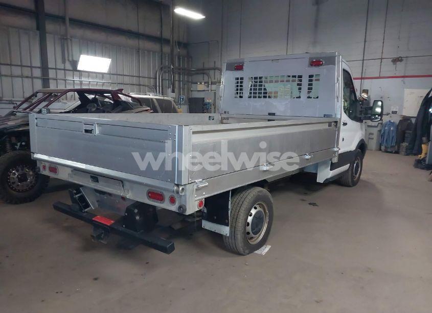 Photo 4 of 2018 Ford Transit-250 CAB (VIN 1FDYR5ZM8JKA99597)