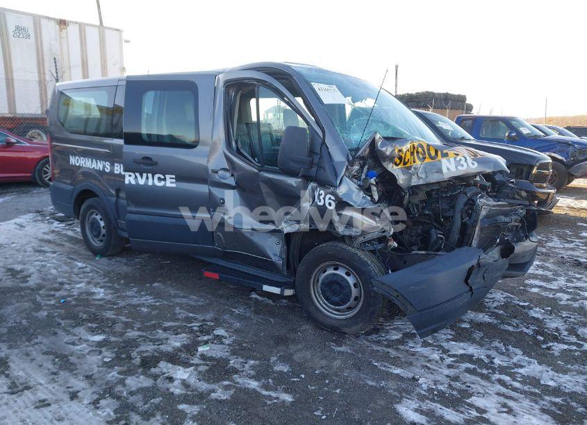 2015 Ford Transit-150 XL (VIN 1FDZK1ZG3FKB12579) main photo