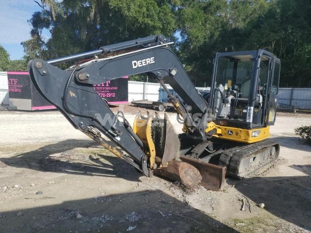 Photo 2 of 2023 JOHN DEERE 60G (VIN 1FF060GXJPJ297128)