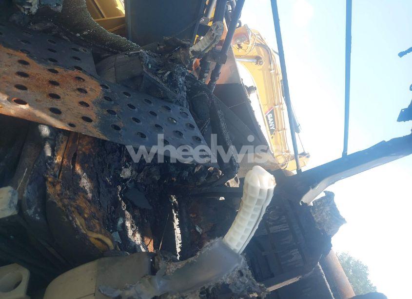 Photo 8 of 2012 John Deere 160D LC EXCAVATOR (VIN 1FF160DXHBD051056)