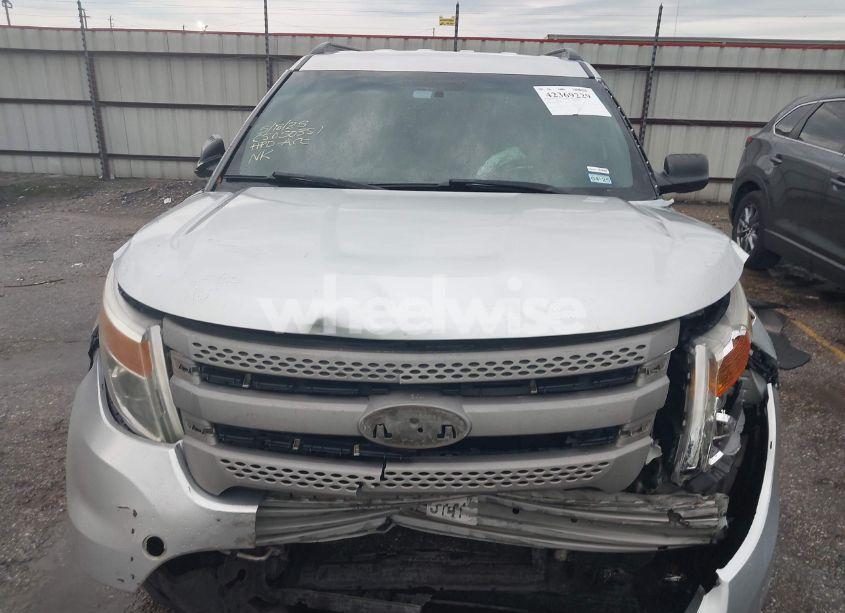 Photo 11 of 2014 Ford Explorer (VIN 1FM5K7B80EGA88778)