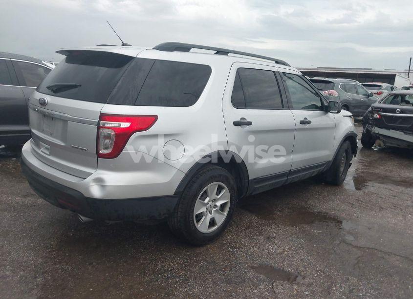 Photo 4 of 2014 Ford Explorer (VIN 1FM5K7B80EGA88778)