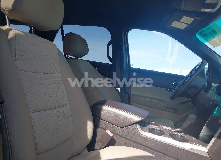 Photo 5 of 2014 Ford Explorer (VIN 1FM5K7B80EGB31600)