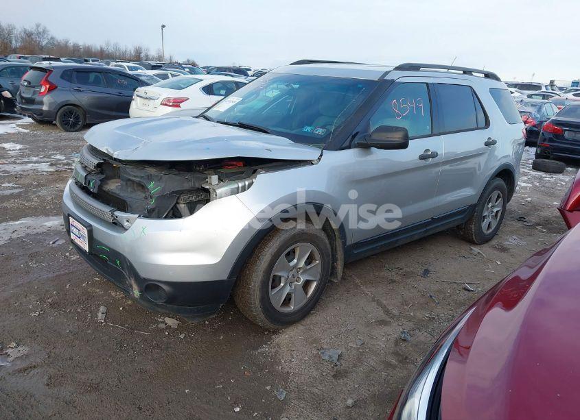 Photo 2 of 2014 Ford Explorer (VIN 1FM5K7B80EGB66914)