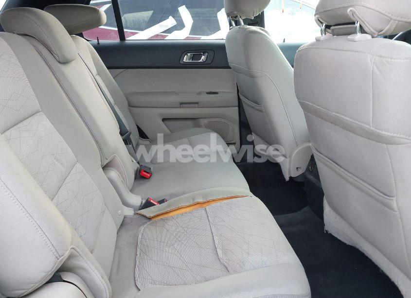 Photo 8 of 2014 Ford Explorer (VIN 1FM5K7B80EGB66914)