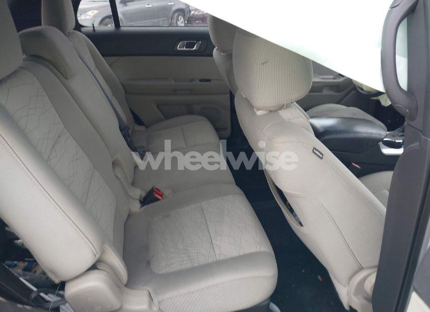 Photo 8 of 2014 Ford Explorer (VIN 1FM5K7B80EGB82398)