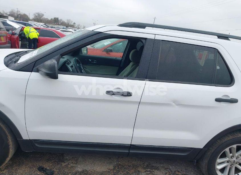 Photo 15 of 2015 Ford Explorer (VIN 1FM5K7B80FGA63994)