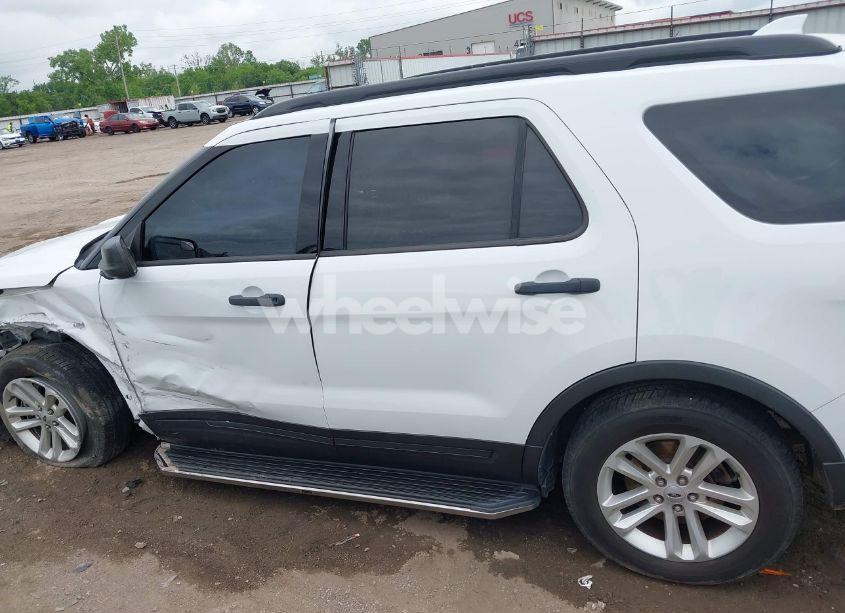 Photo 15 of 2017 Ford Explorer (VIN 1FM5K7B80HGB30645)