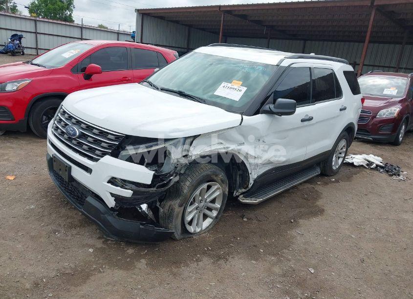 Photo 2 of 2017 Ford Explorer (VIN 1FM5K7B80HGB30645)