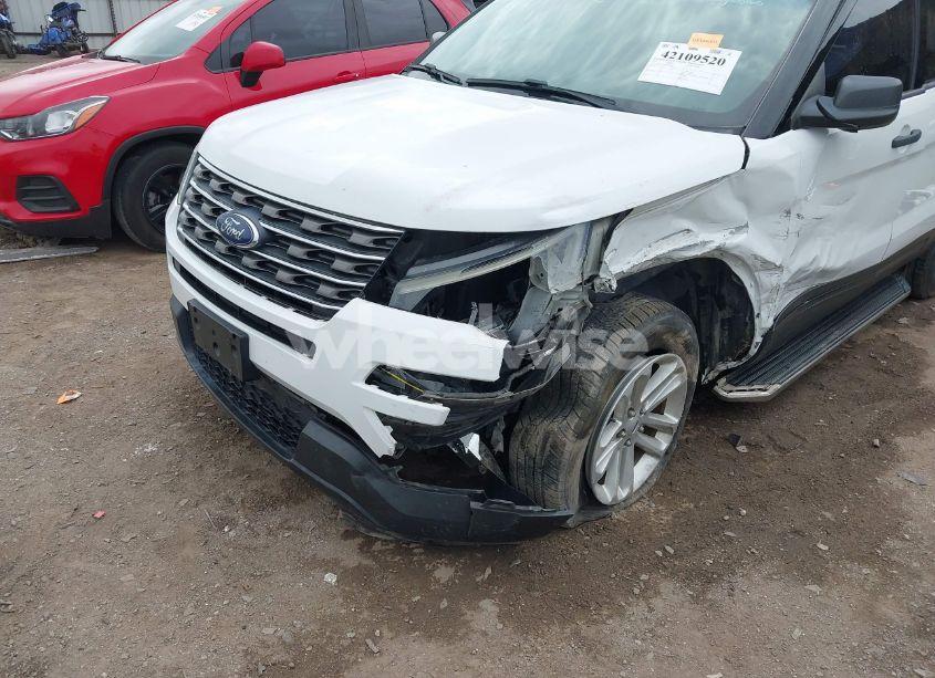 Photo 6 of 2017 Ford Explorer (VIN 1FM5K7B80HGB30645)